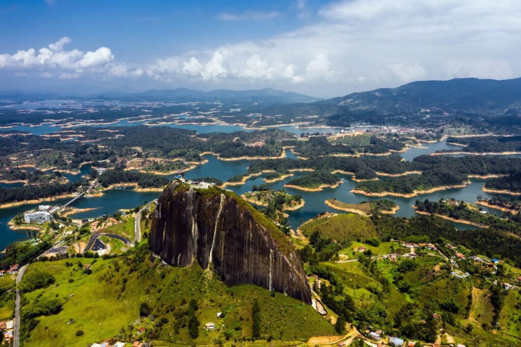 Piedra El Peñol, Vista aerea